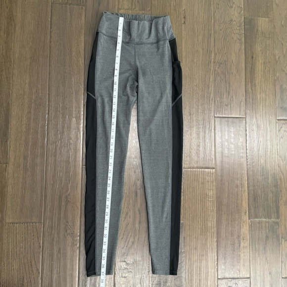 POP Fit Leggings - Picture 5 of 8